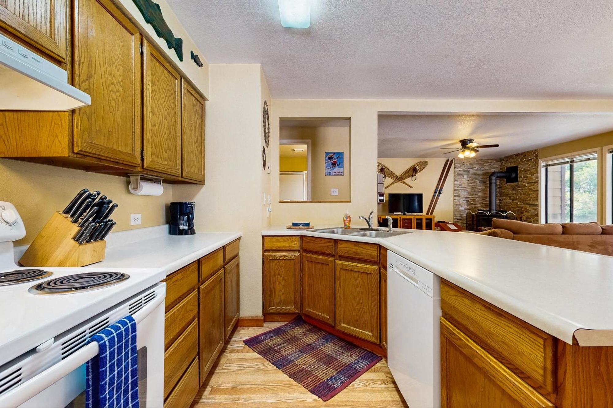 מק'קול Aspen Village Golf Course Condo - Snowshoes מראה חיצוני תמונה